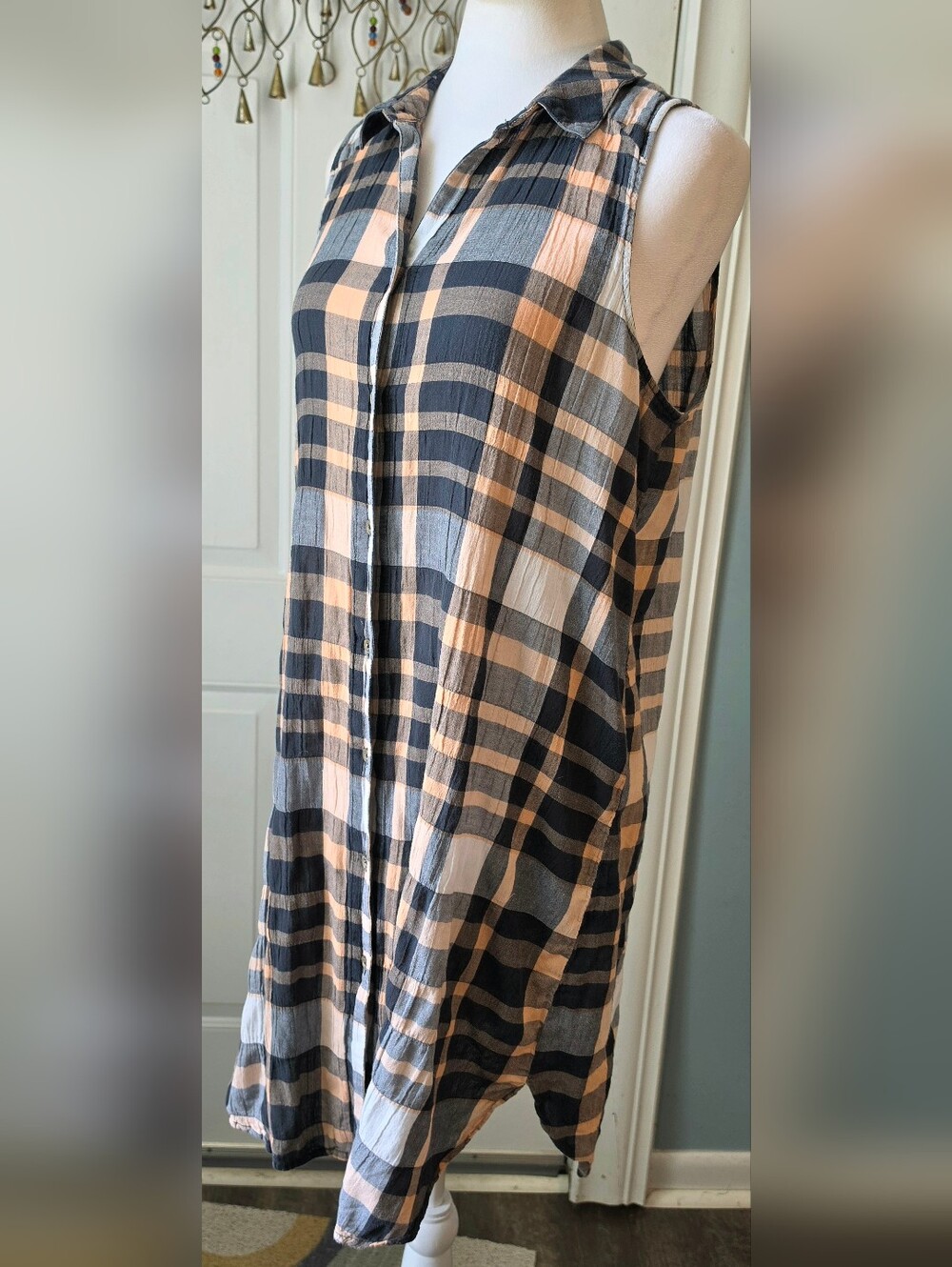 HOLDING HORSES X Anthropologie Sunlit Plaid Tunic Womens 6 Peach Navy Sleeveless